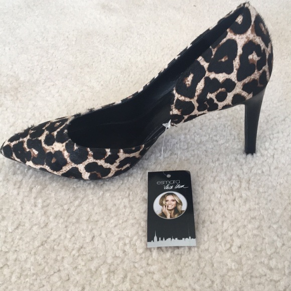 leopard printed dress heels - Picture 2 of 2